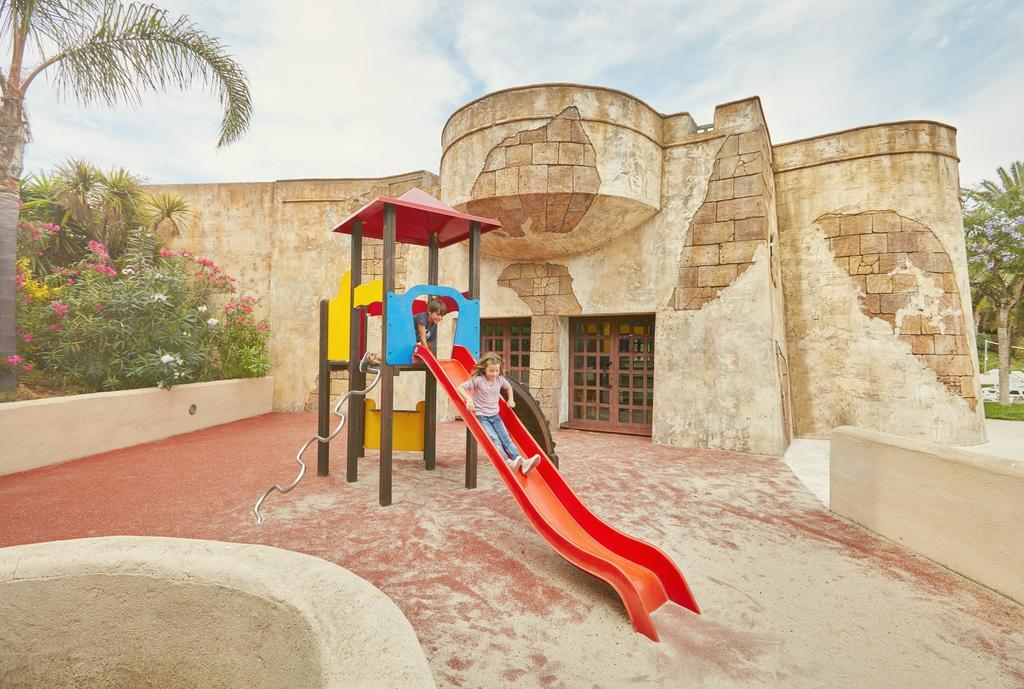 Hotel Portaventura El Paso - Includes Unlimited Access To Portaventura Park & 1 Access To Ferrari Land