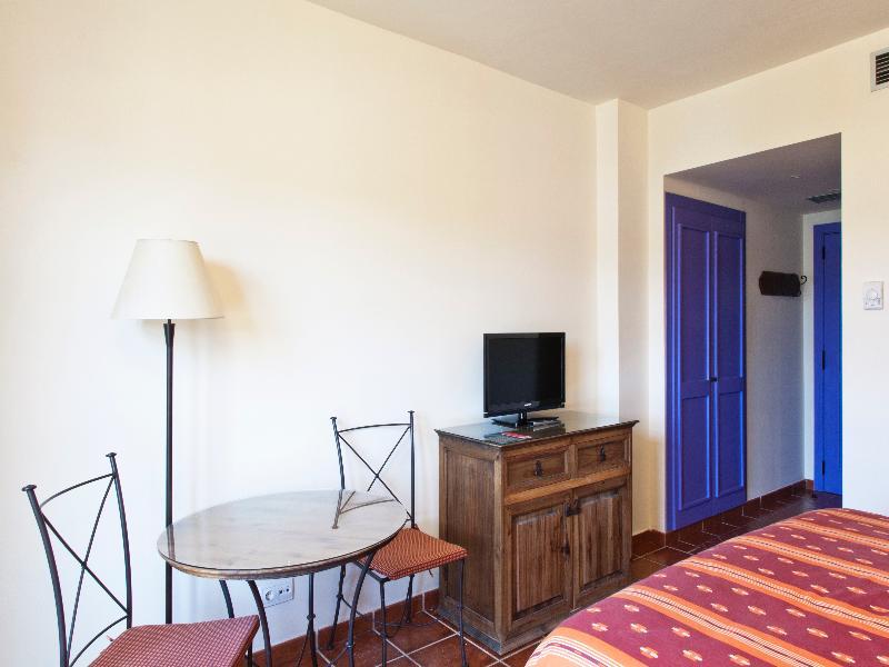 Hotel Portaventura El Paso - Includes Unlimited Access To Portaventura Park & 1 Access To Ferrari Land Salou